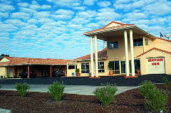 Country Roads Motor Inn - Accommodation Melbourne 1