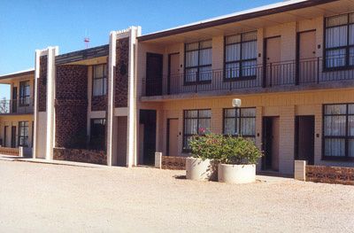Opal Inn Hotel Motel And Tourist Park - Accommodation Melbourne 2