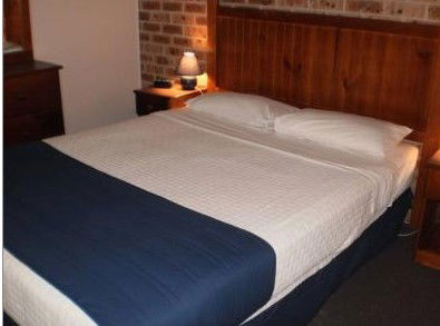 Lake Haven Motor Inn - Accommodation Melbourne 4
