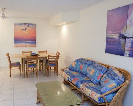 Marina Terraces Holiday Apartments - Accommodation Melbourne 4