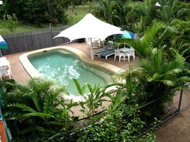 Tropical Palms Inn - Melbourne 4u 1
