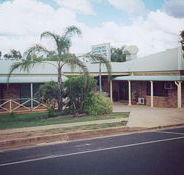 Clermont Motor Inn - Accommodation Melbourne