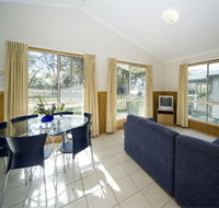 Swan Lake Holiday Park - Accommodation Melbourne