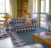 Myrtle Creek Cottages - Accommodation Melbourne
