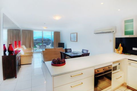 Golden Sands On Main Beach - Accommodation Melbourne 5
