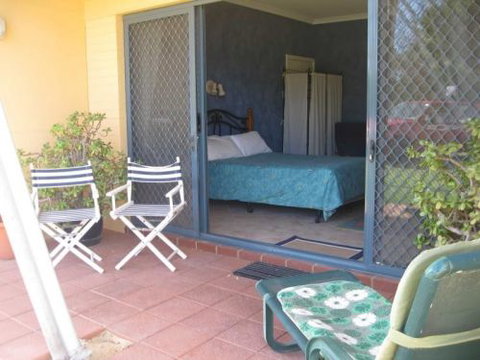 Windsurfer Beach Chalets - Accommodation Melbourne 3