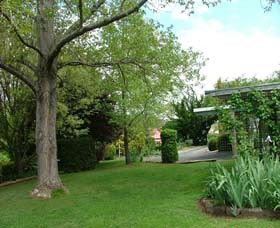 Anglea House Bed & Breakfast - Accommodation Melbourne 0