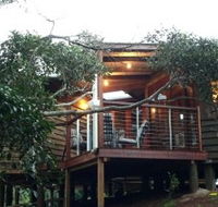 The African Cottage And The Rondawel - Accommodation Melbourne