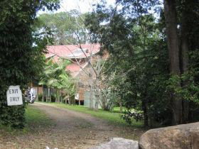 Byfield Creek Lodge Rain Forest Retreat - Accommodation Melbourne 0