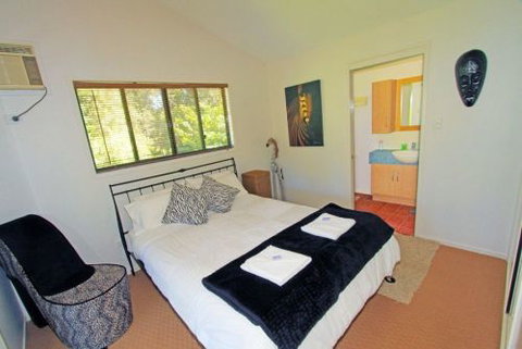 Byfield Creek Lodge Rain Forest Retreat - Accommodation Melbourne 5