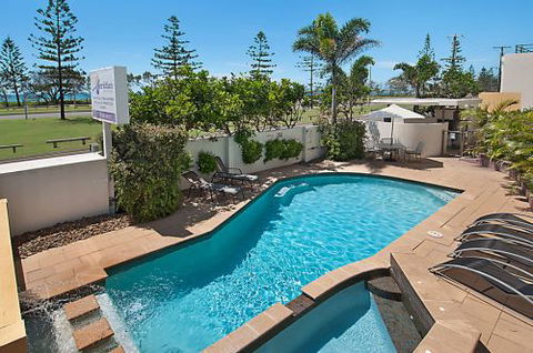 Meridian Alex Beach Apartments - Melbourne 4u 1