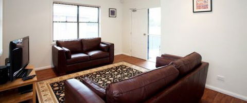 Executive Oasis Narribri Serviced Apartments - Accommodation Melbourne 0