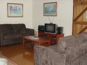 Broadwater QLD Accommodation Melbourne