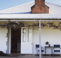 Old Schoolhouse Milton - Accommodation Melbourne