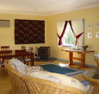 Euroka Homestead And Farm Cottage - Accommodation Melbourne