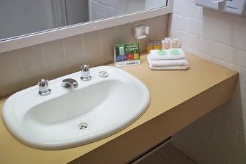 Econo Lodge Tamworth - Accommodation Melbourne 32