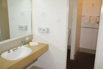 Econo Lodge Tamworth - Accommodation Melbourne 65
