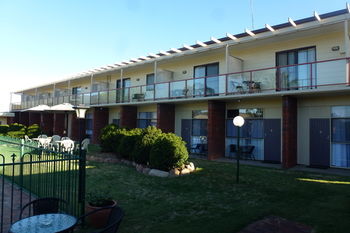 Econo Lodge Tamworth - Accommodation Melbourne 69