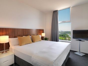 Adina Apartment Hotel Melbourne, Flinders Street - Accommodation Melbourne 21