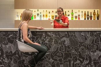 Ibis Melbourne Hotel And Apartments - Accommodation Melbourne 4