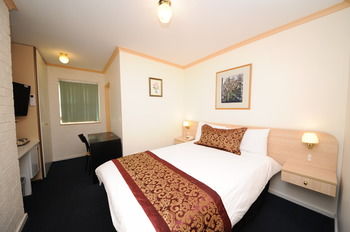 Northshore Hotel - Accommodation Melbourne 0