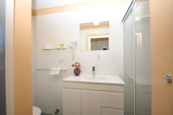 Northshore Hotel - Accommodation Melbourne 4