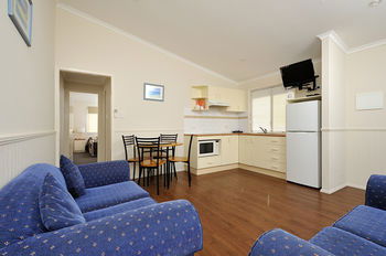 Sydney Lakeside Holiday Park - Accommodation Melbourne 11