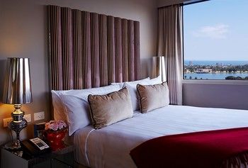 Art Series-The Blackman - Accommodation Melbourne 8