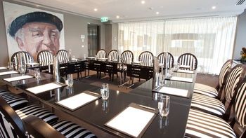 Art Series-The Blackman - Accommodation Melbourne 38