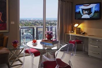 Art Series-The Blackman - Accommodation Melbourne 43