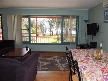 Paradise Bungalow - Accommodation Melbourne 5