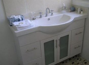 Paradise Bungalow - Accommodation Melbourne 9
