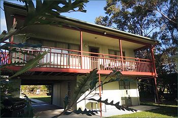 Paradise Bungalow - Accommodation Melbourne 0