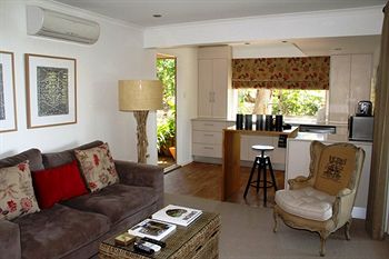 Arabella Guesthouse - Melbourne 4u 7