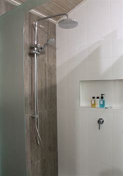 Arabella Guesthouse - Melbourne 4u 24