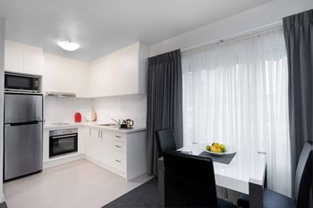 Best Western Fawkner Suites & Serviced Apartments - Accommodation Melbourne 57
