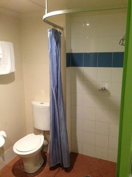 Ibis Budget Dandenong - Accommodation Melbourne 4