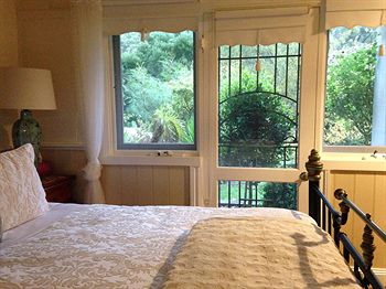 Brentwood Accommodation - Accommodation Melbourne 6