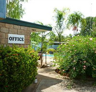 Palm Court Budget Motel Hostel/Backpackers - Accommodation Melbourne