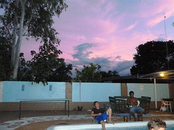 Palm Court Budget Motel Hostel/Backpackers - Accommodation Melbourne 9