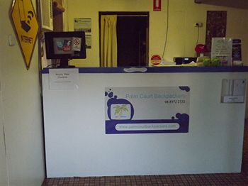 Palm Court Budget Motel Hostel/Backpackers - Accommodation Melbourne 13