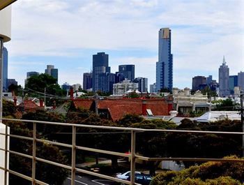 Albert Road Serviced Apartments - Melbourne 4u 6