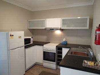 Dungowan Waterfront Apartments - Accommodation Melbourne 0