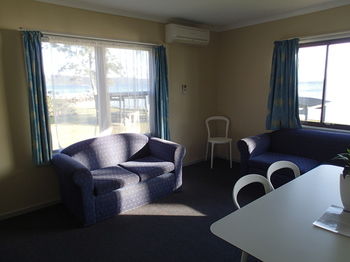 Dungowan Waterfront Apartments - Accommodation Melbourne 34