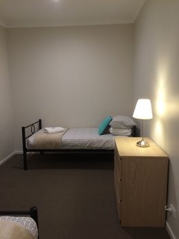 Dungowan Waterfront Apartments - Accommodation Melbourne 108
