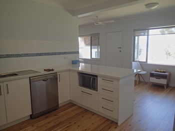 Dungowan Waterfront Apartments - Accommodation Melbourne 182