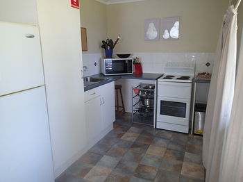 Dungowan Waterfront Apartments - Accommodation Melbourne 201