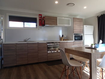 Dungowan Waterfront Apartments - Accommodation Melbourne 234