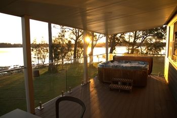 Dungowan Waterfront Apartments - Accommodation Melbourne 251
