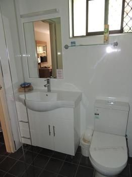 Forest Lodge Motor Inn & Restaurant - Accommodation Melbourne 3